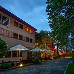 Hotel Farmona Business & 3*