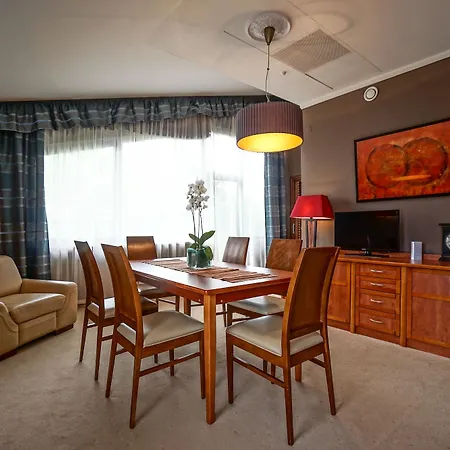 Hotel Farmona Business &