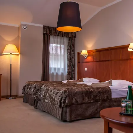 Hotel Farmona Business & 3*