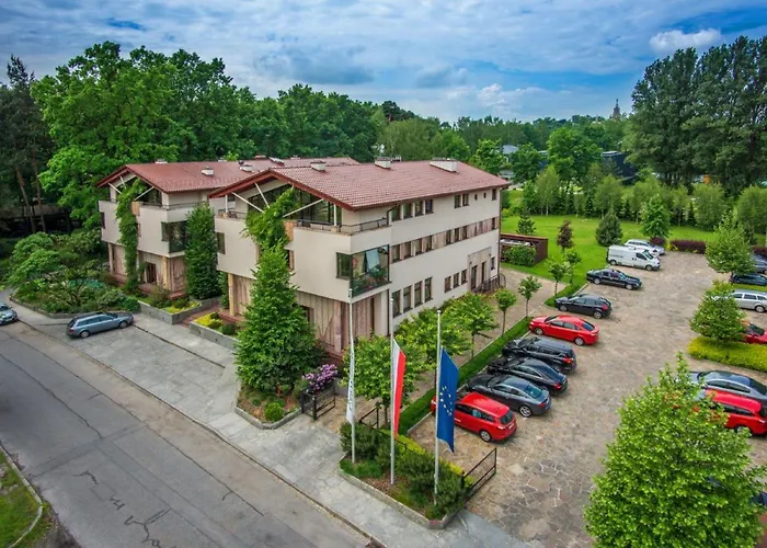 Farmona Business & كراكوفيا