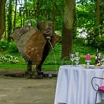 Farmona Business & Otel Krakow