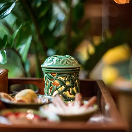 Farmona Business & 3*