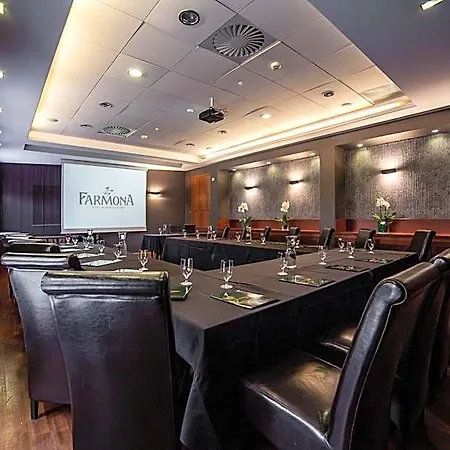 Farmona Business &