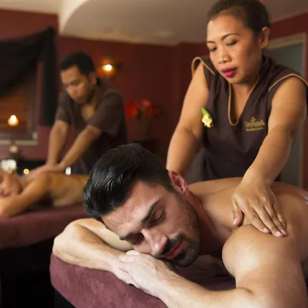 Farmona Business & מלון 3*