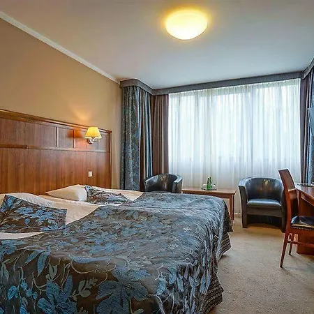 Hotel Farmona Business&spa 3*