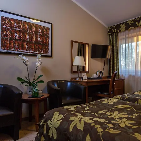 파르모나 비즈니스&스파 호텔 크라쿠프