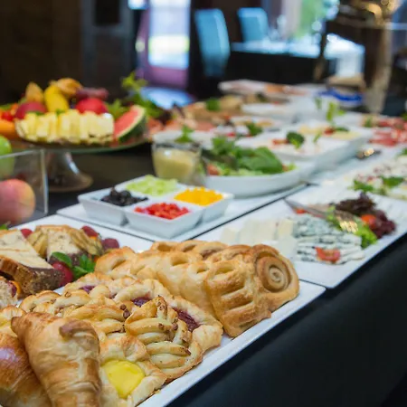 호텔 파르모나 비즈니스&스파 3*