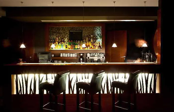 Farmona Business & 3*